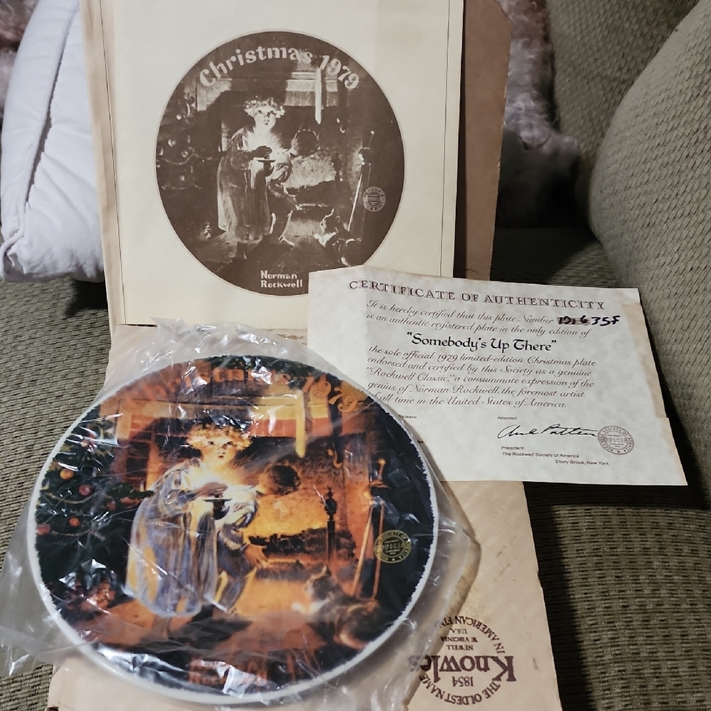 Norman Rockwell Christmas Plate 1979.  # 6th Plate .